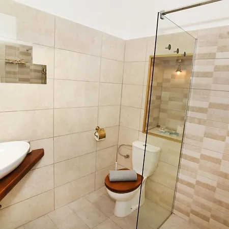 Casa Madonna Authentic Canarian